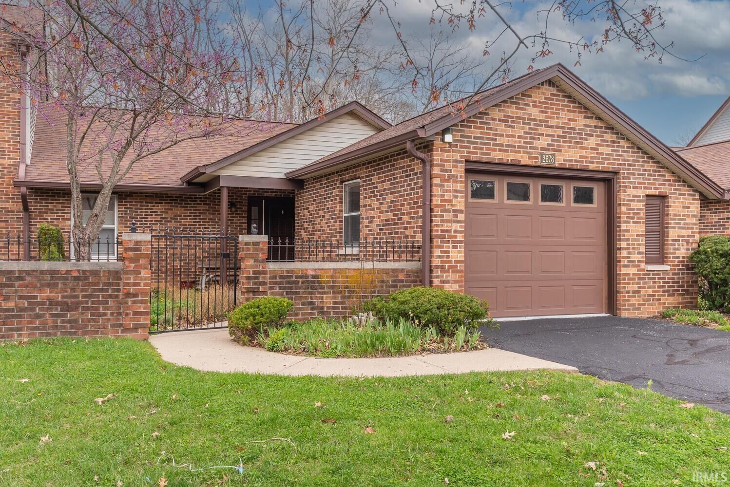 Property Photo:  2678 S McCartney Lane  IN 47401 