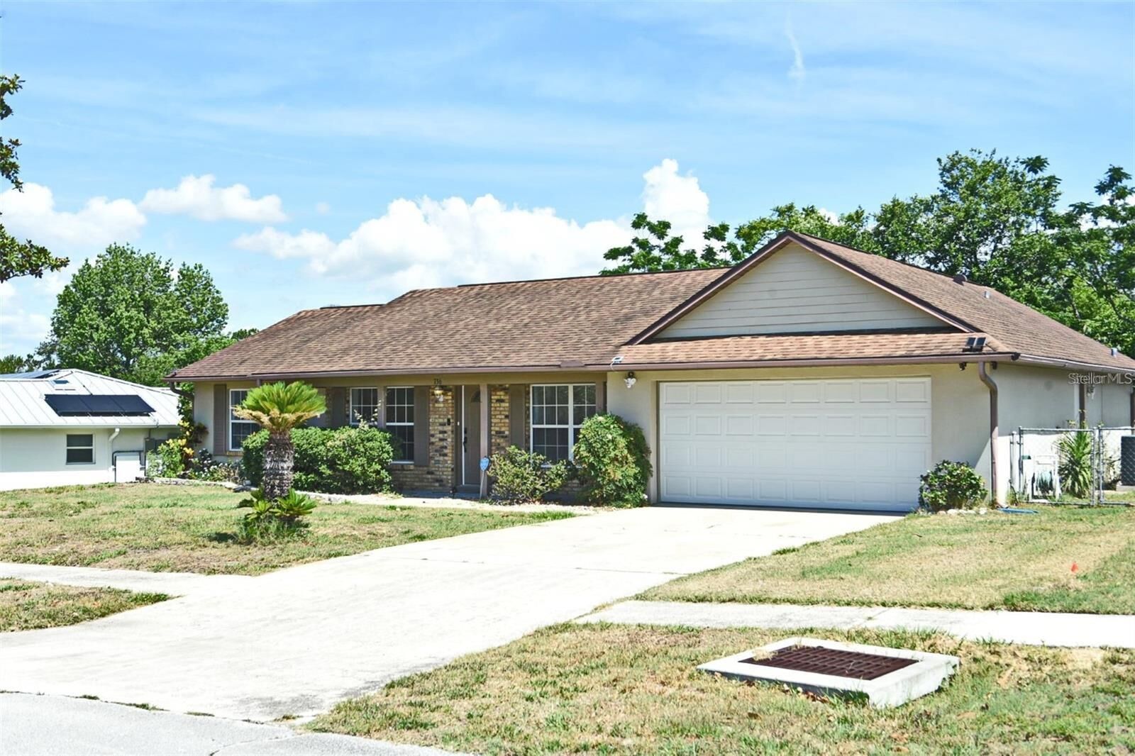 Property Photo:  736 Trafalgar Street  FL 32725 