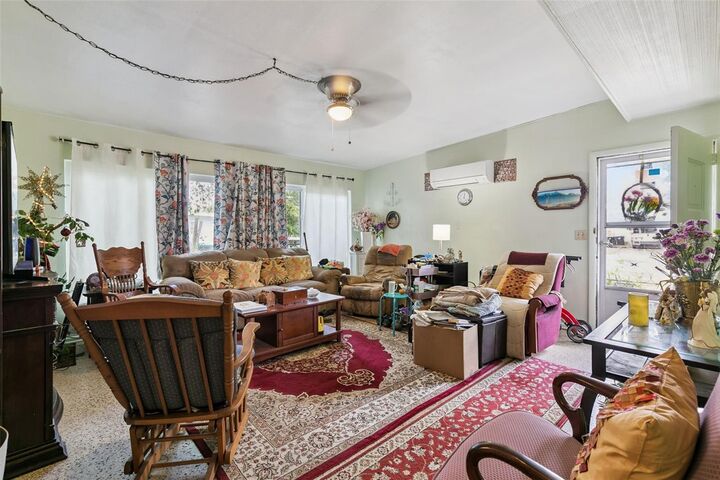 Property Photo: 1624 Baltimore Drive FL 32810