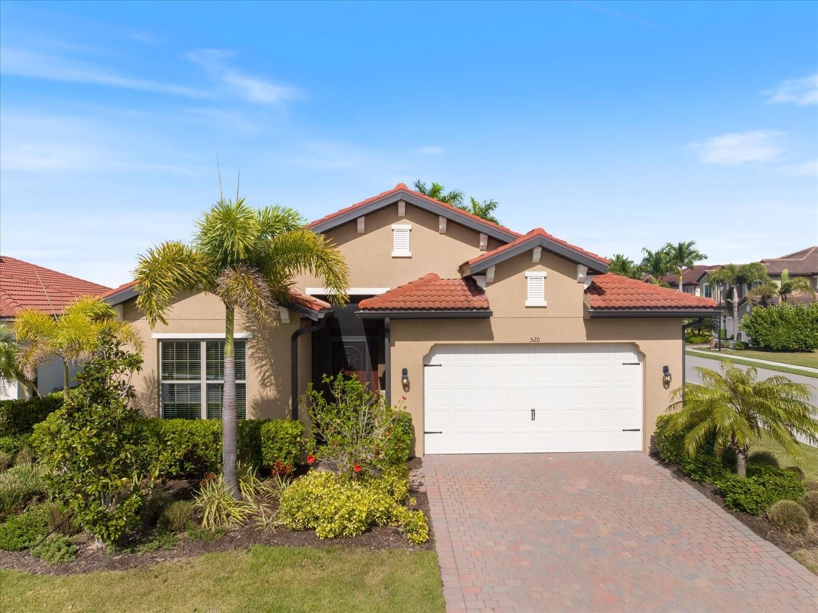Property Photo: 520 Maraviya Boulevard FL 34275