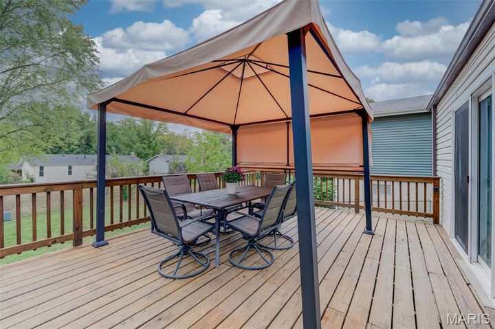 Property Photo:  752 Rockridge Drive  MO 63021 