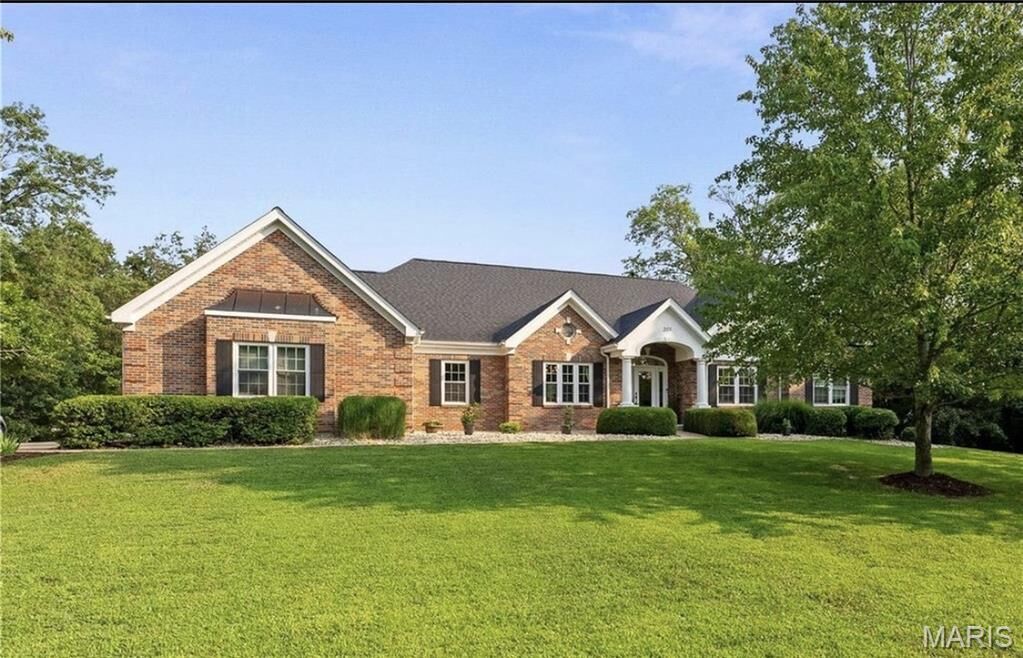 Property Photo:  201 Sage Court  MO 63348 