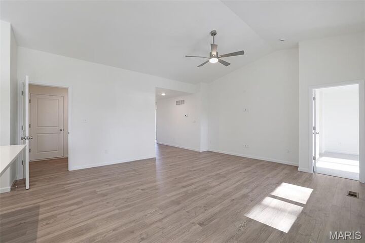 Property Photo:  1009 Westhaven Boulevard  MO 63385 