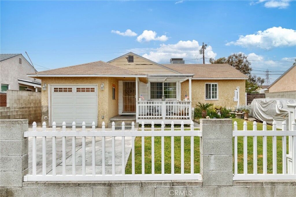 Property Photo:  9503 Bartley Avenue  CA 90670 
