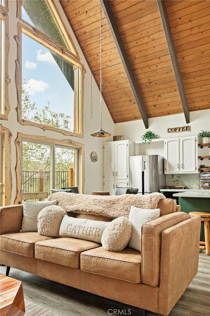 Property Photo:  1452 Golden Rule  CA 92352 