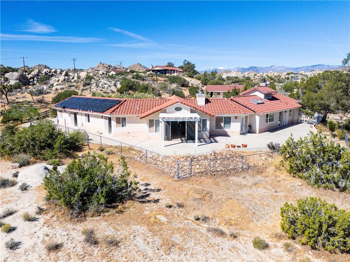 Property Photo: 5453 Wallaby Street CA 92284