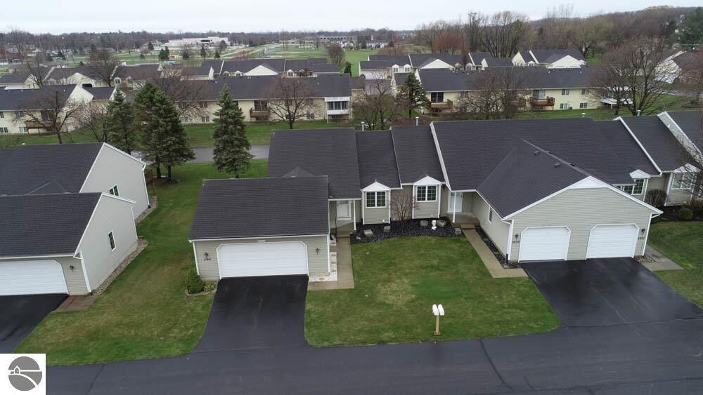 Property Photo:  2941 Parkside Drive  MI 49428 