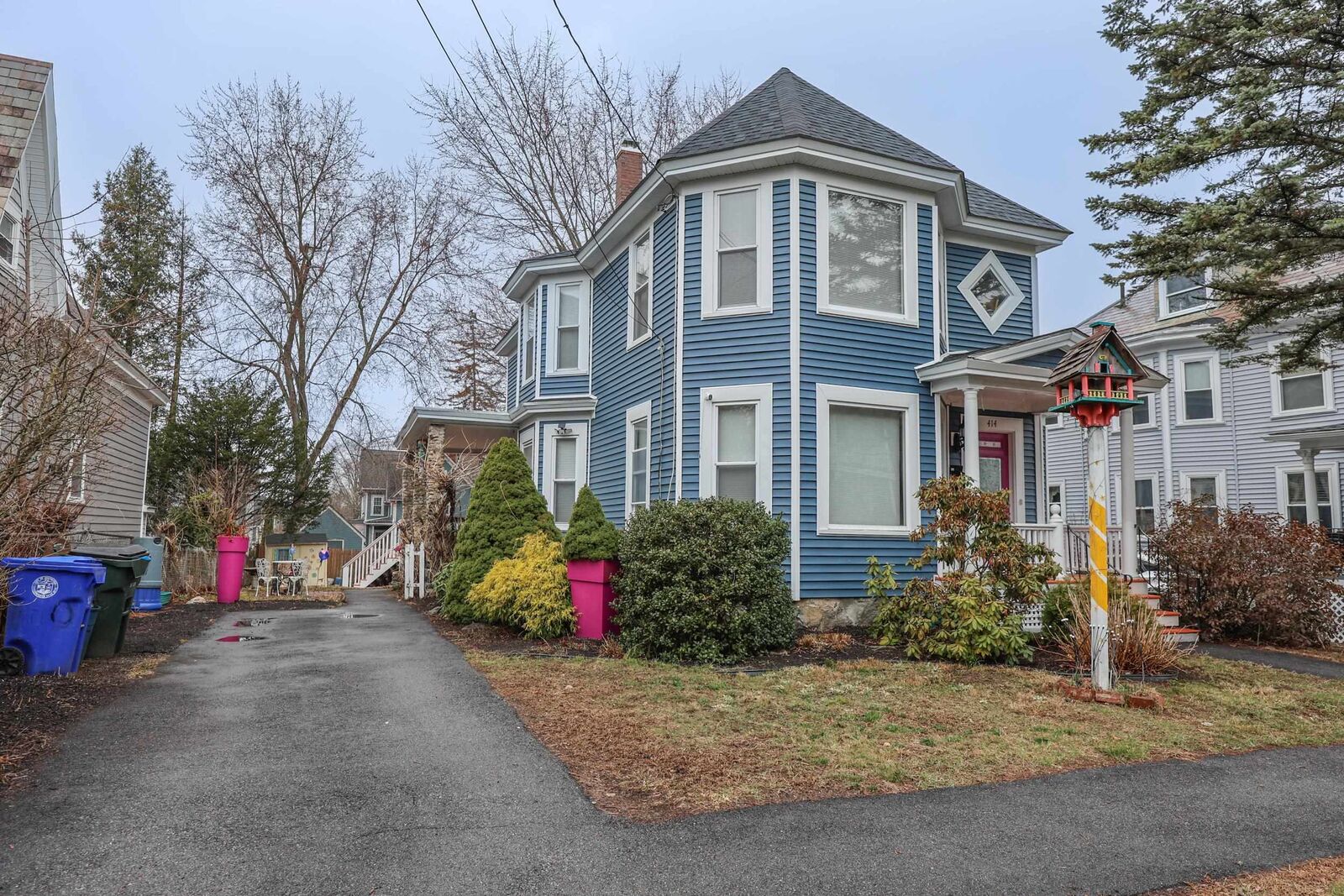Property Photo: 414 Walnut Street NH 03104