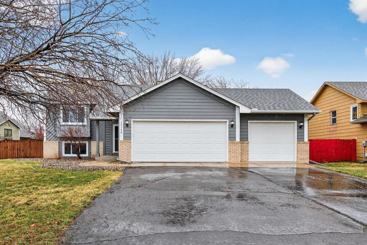 Property Photo: 17140 Firestone Path MN 55024