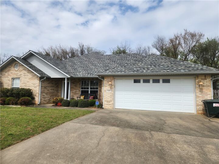 Property Photo:  109 Peachtree  AR 72830 
