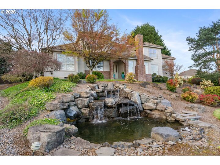 Property Photo:  11830 SE Eastbourne Ln  OR 97086 