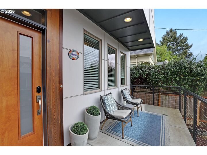 Property Photo: 3121 SE 6th Ave OR 97202