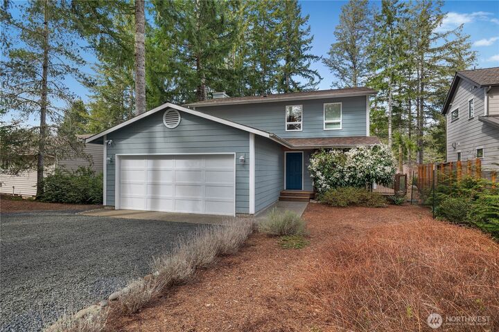 Property Photo:  1051 E Ballantrae Drive  WA 98584 