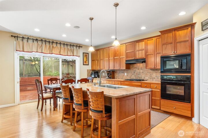 Property Photo: 14600 36th Avenue SE WA 98012