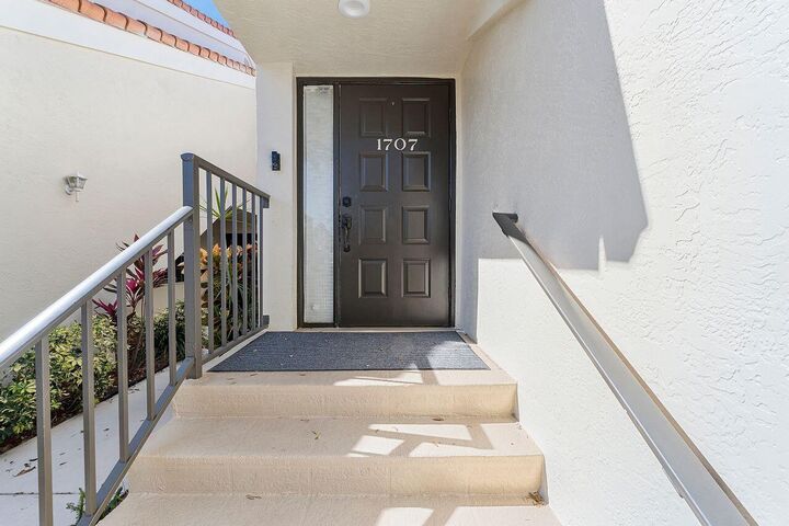 Property Photo: 17270 Boca Club Boulevard 1707 FL 33487