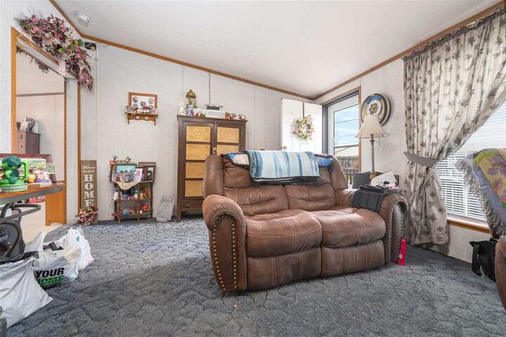 Property Photo:  301 S Front Street  IN 47341 