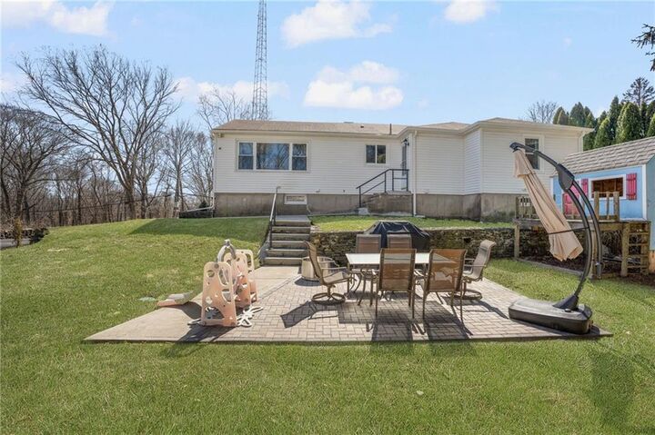 Property Photo:  9 Heath Street  RI 02919 