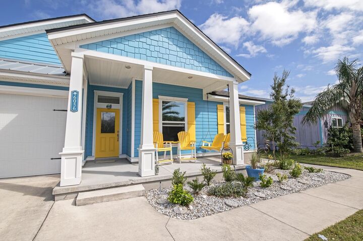 Property Photo:  6056 Costanero Rd  FL 32080 