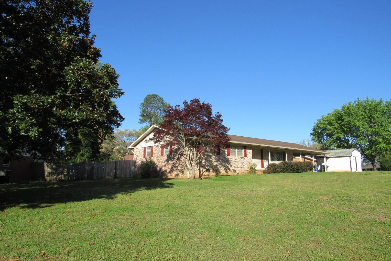 Property Photo:  1942 Holiday Dr  AL 35630 - FLORENCE 