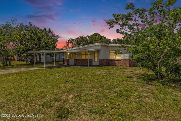 Property Photo:  1256 Ridgewood Drive  FL 32935 