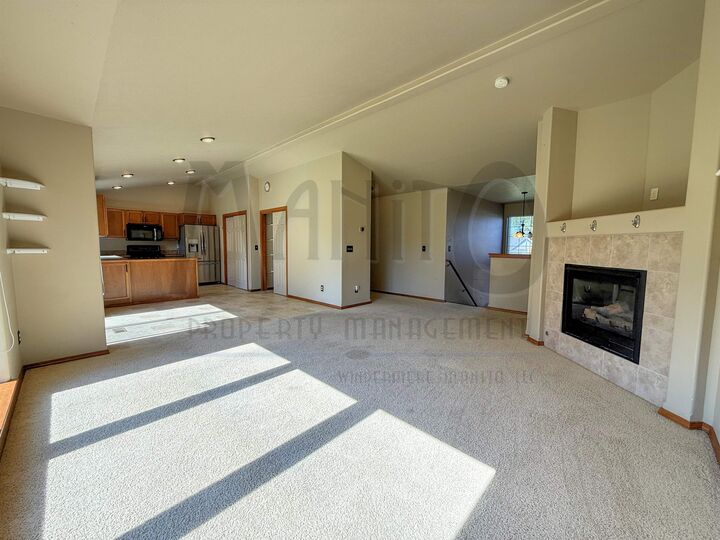 Property Photo: 15206 N Wilson Ct WA 99021