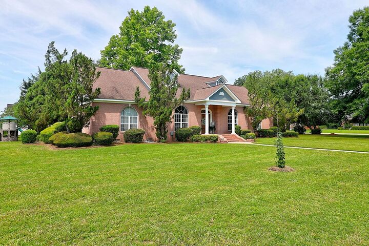 Property Photo: 100 Willow Oaks Drive AL 36345