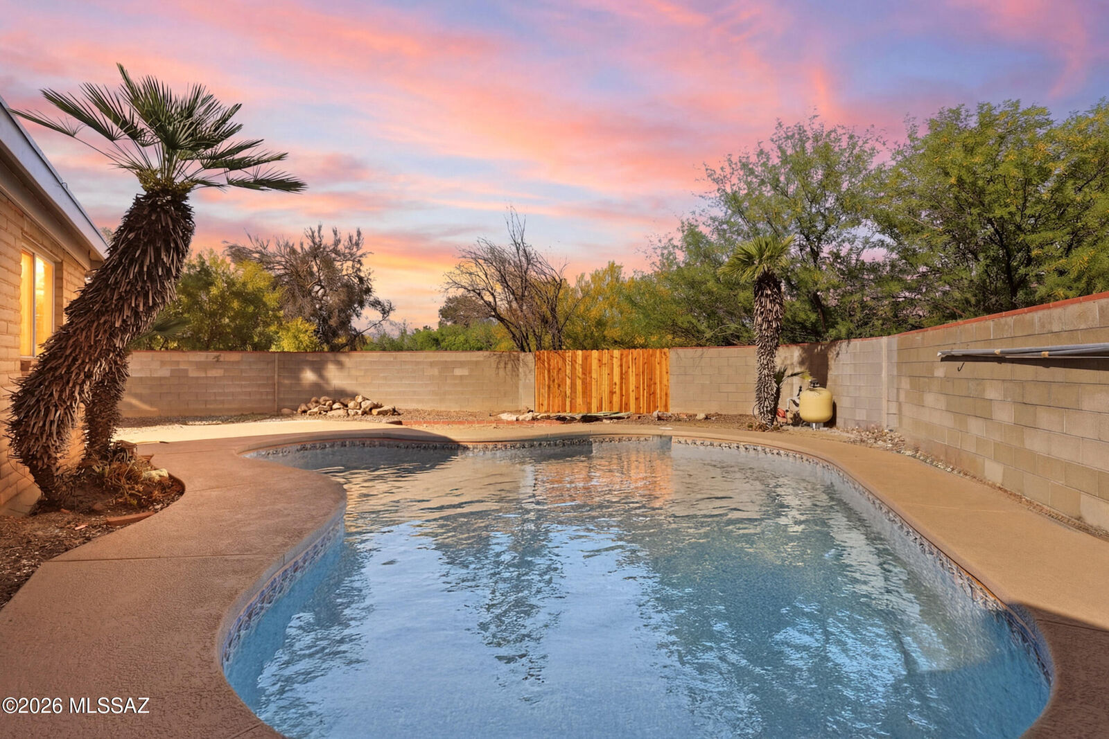 Property Photo:  3711 S Le Beaux Place  AZ 85730 