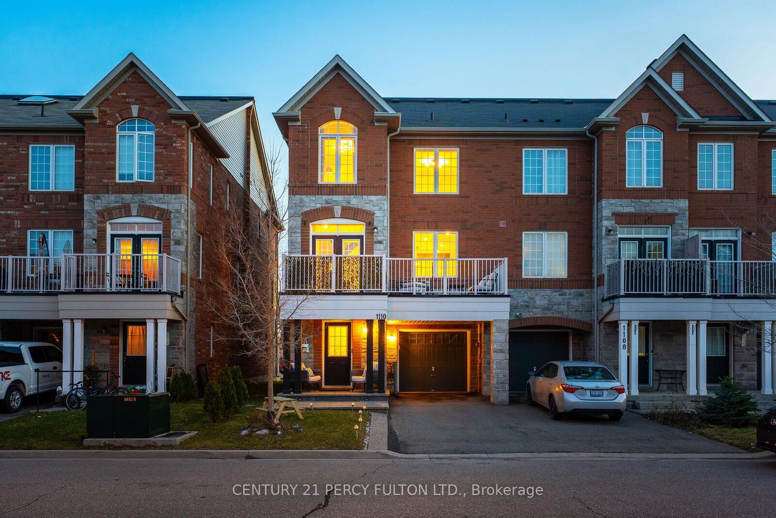 Property Photo: 1110 Durno Court ON L9T 8P5