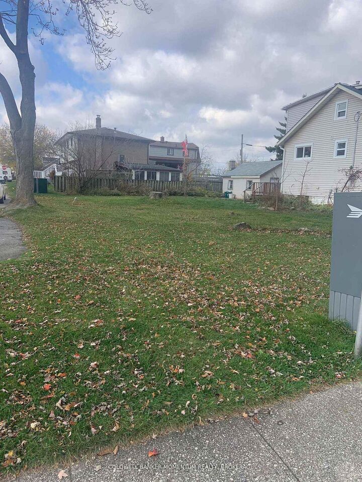 Property Photo: 652 Steele Street ON L3K 4Y9