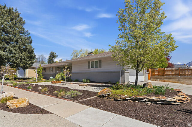 Property Photo:  3807 S Alta Loma Dr E  UT 84106 