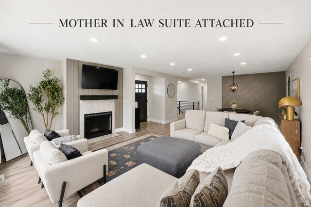 Property Photo:  1795 S 200 W  UT 84010 