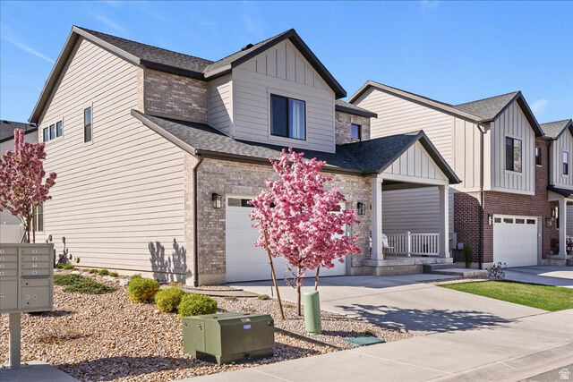Property Photo: 15 W Orchard Ln UT 84010