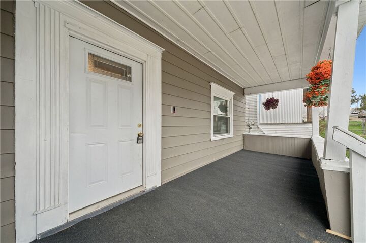 Property Photo: 2715 Atcheson St PA 15132