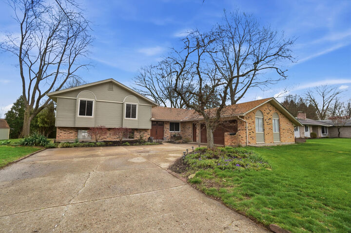 Property Photo: 5120 Marshall Road OH 45429