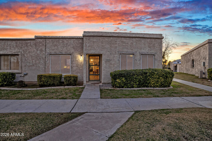 Property Photo:  5045 N 81st Street  AZ 85250 