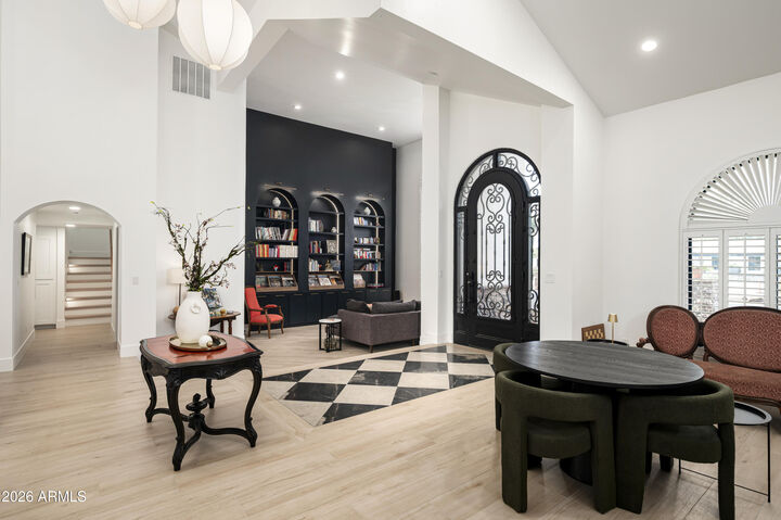 Property Photo:  5301 E Yucca Street  AZ 85254 