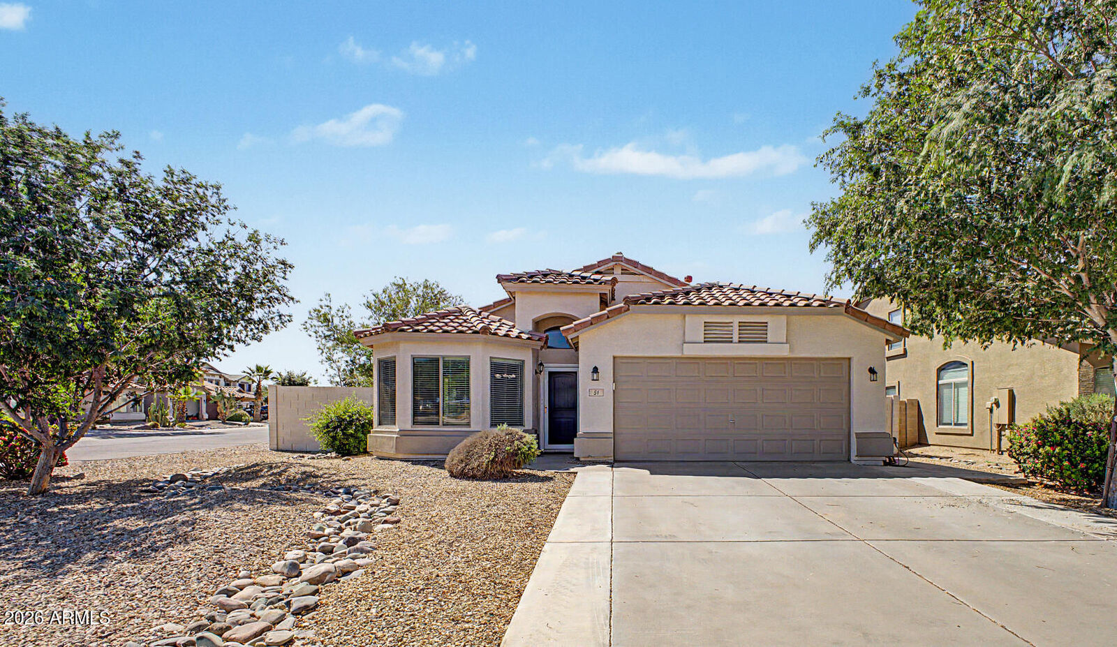 Property Photo: 51 W Hereford Drive AZ 85143