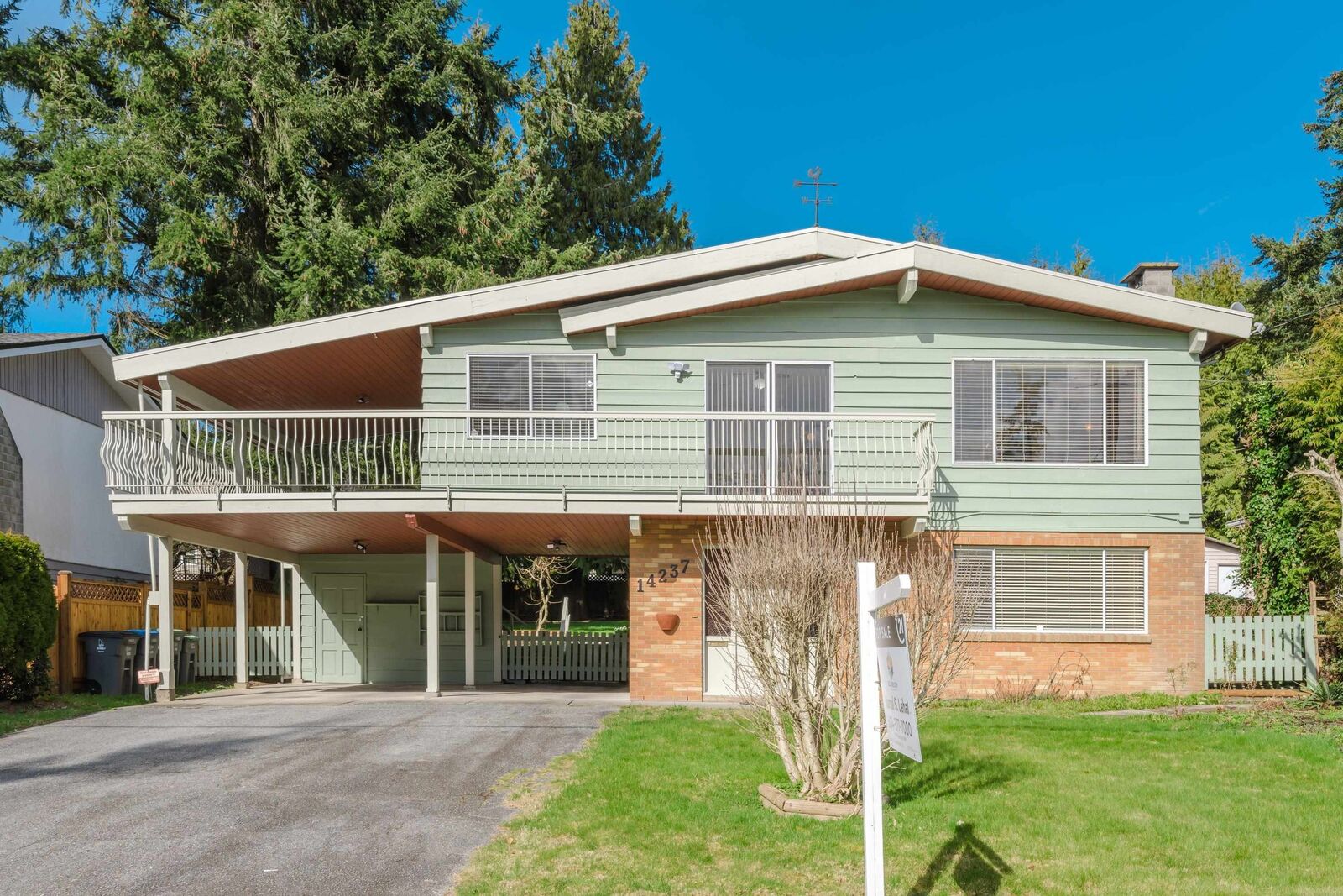 Property Photo: 14237 69 Avenue BC V3W 2H8