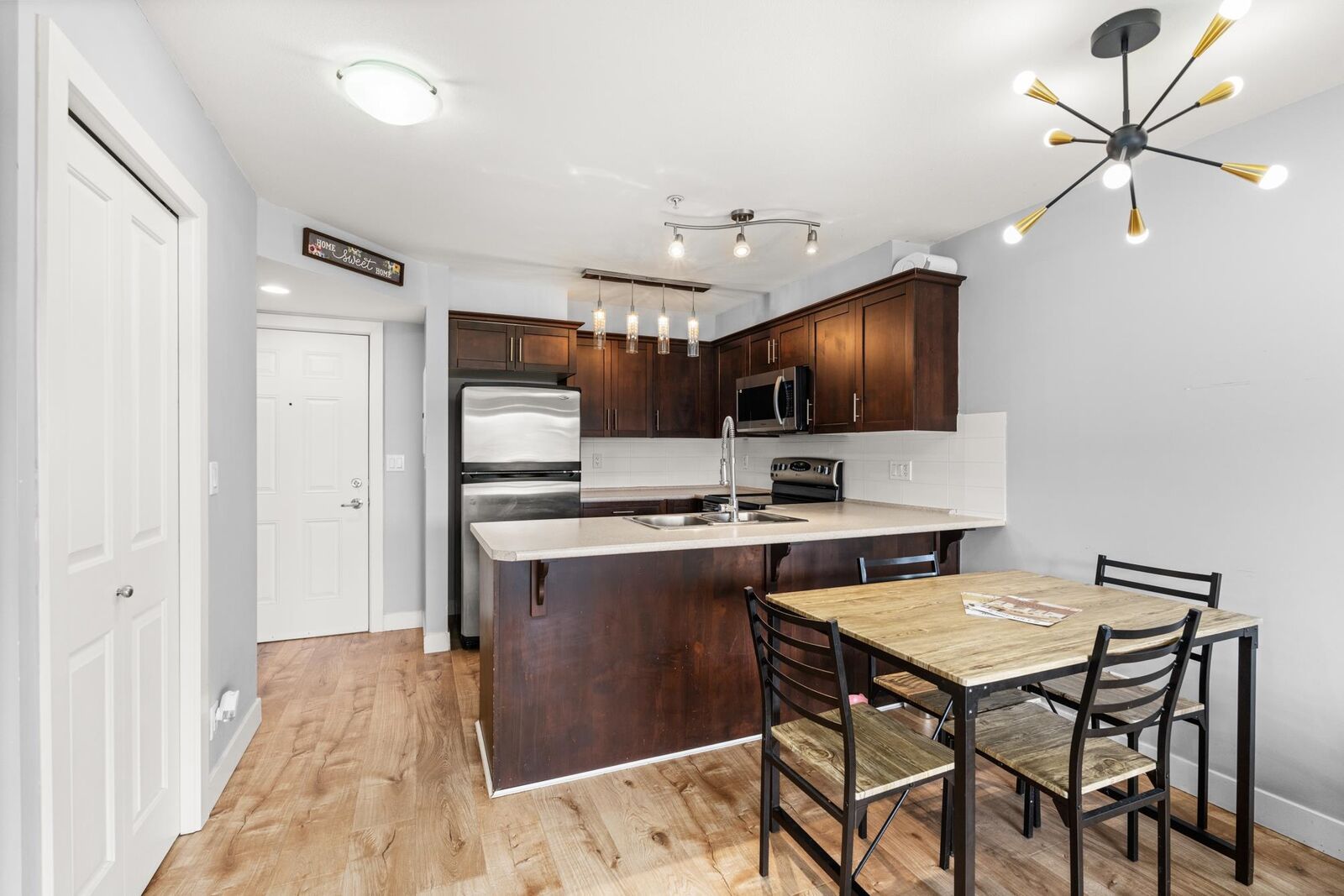 Property Photo: 46289 Yale Road 312 BC V2P 0B9