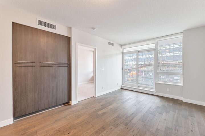 Property Photo: 655 W 41st Avenue 202 BC V5Z 2N1