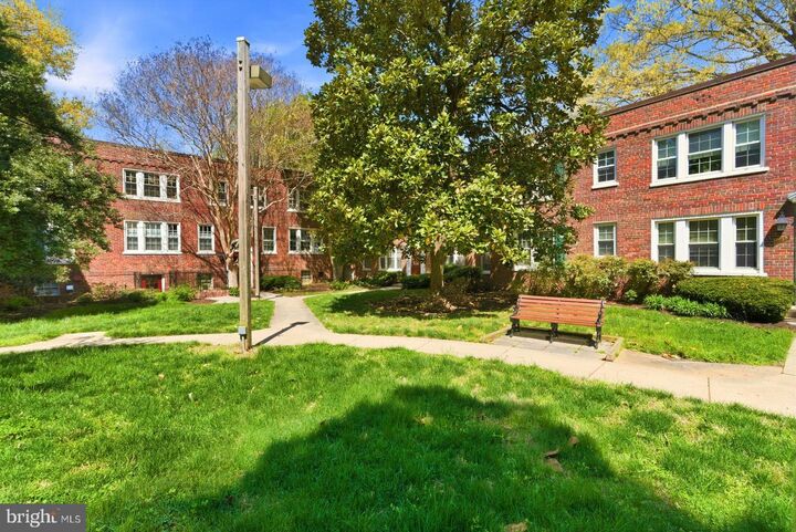 Property Photo:  1739 N Troy Street 8-419  VA 22201 