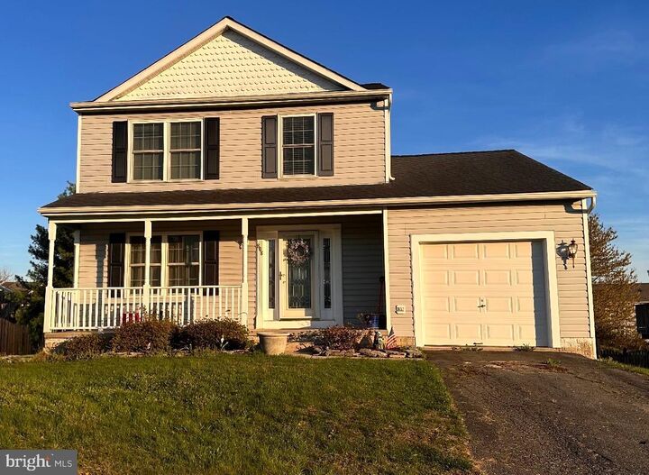 Property Photo: 808 White Pine Lane MD 21085