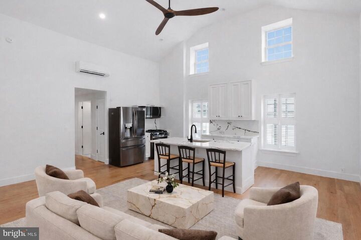 Property Photo:  18 W Mechanic 7  PA 18938 