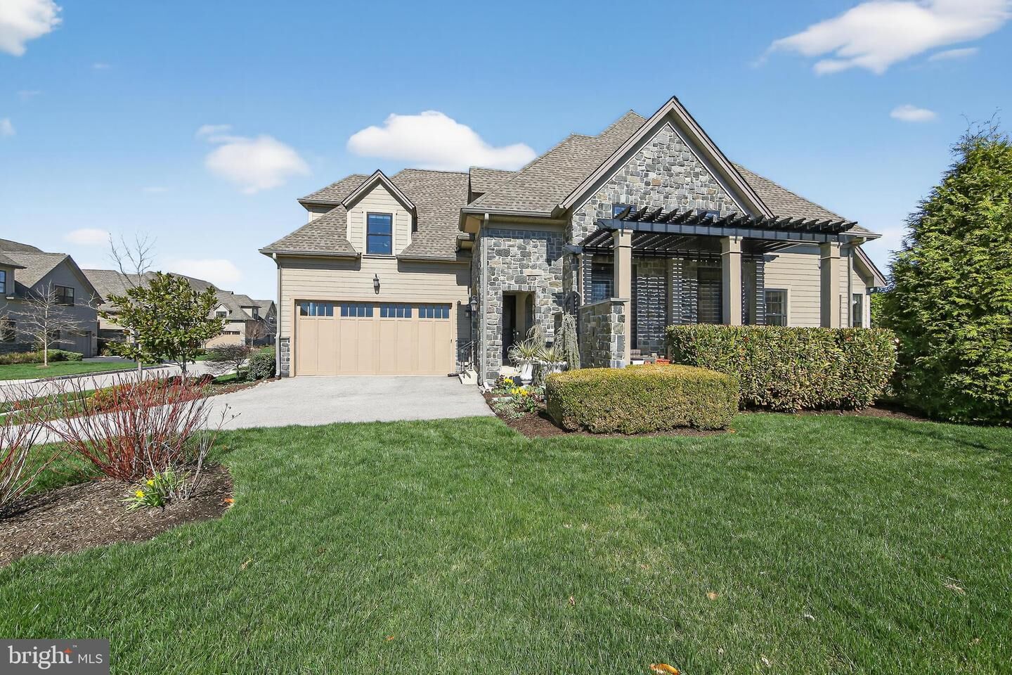 Property Photo:  6177 Creekside Drive  PA 19031 