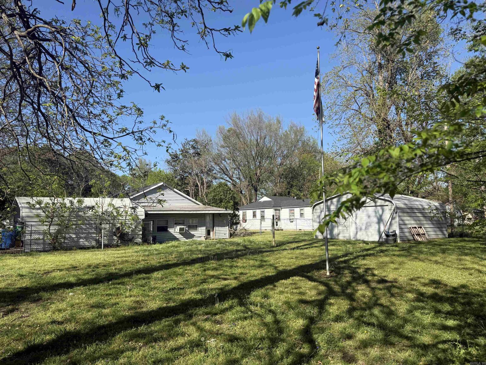 Property Photo: 813 Eaton St AR 72422