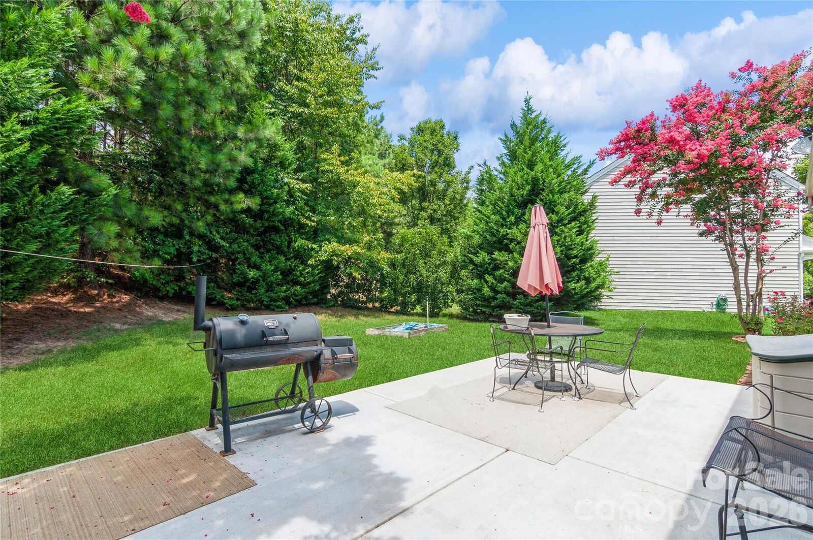 Property Photo:  18302 Victoria Bay Drive  NC 28031 