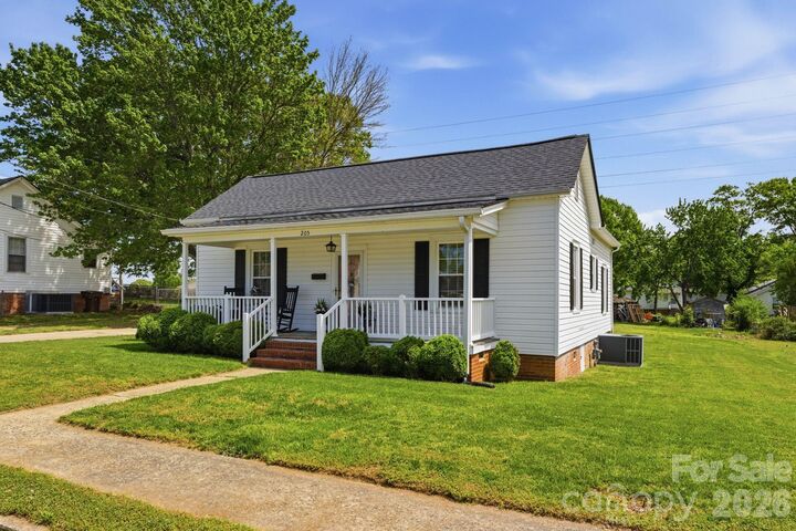 Property Photo: 205 S Rose Avenue NC 28083