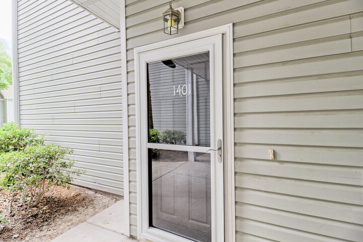 Property Photo:  1401 Grove Park Drive  SC 29414 