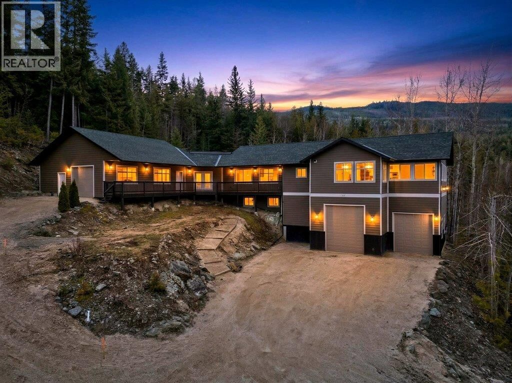 Photo de la propriété:  5058 Heritage Drive  BC V0E 1T0 
