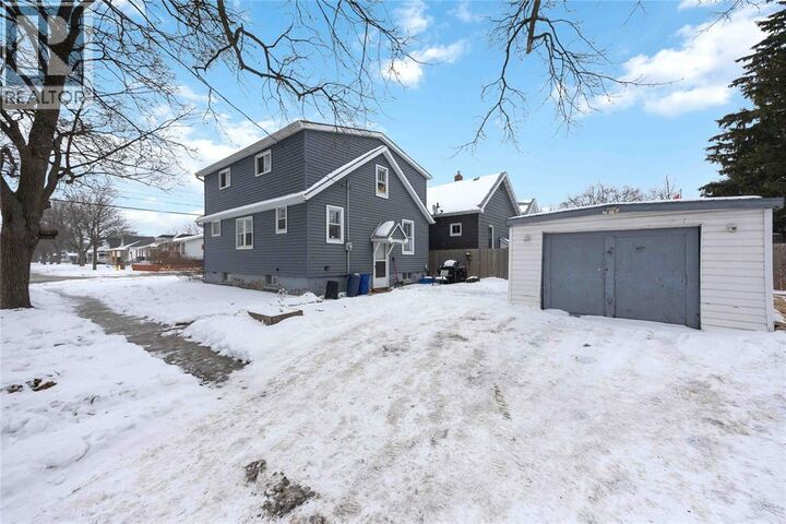 Property Photo:  463 Confederation Street  ON N7T 2B5 